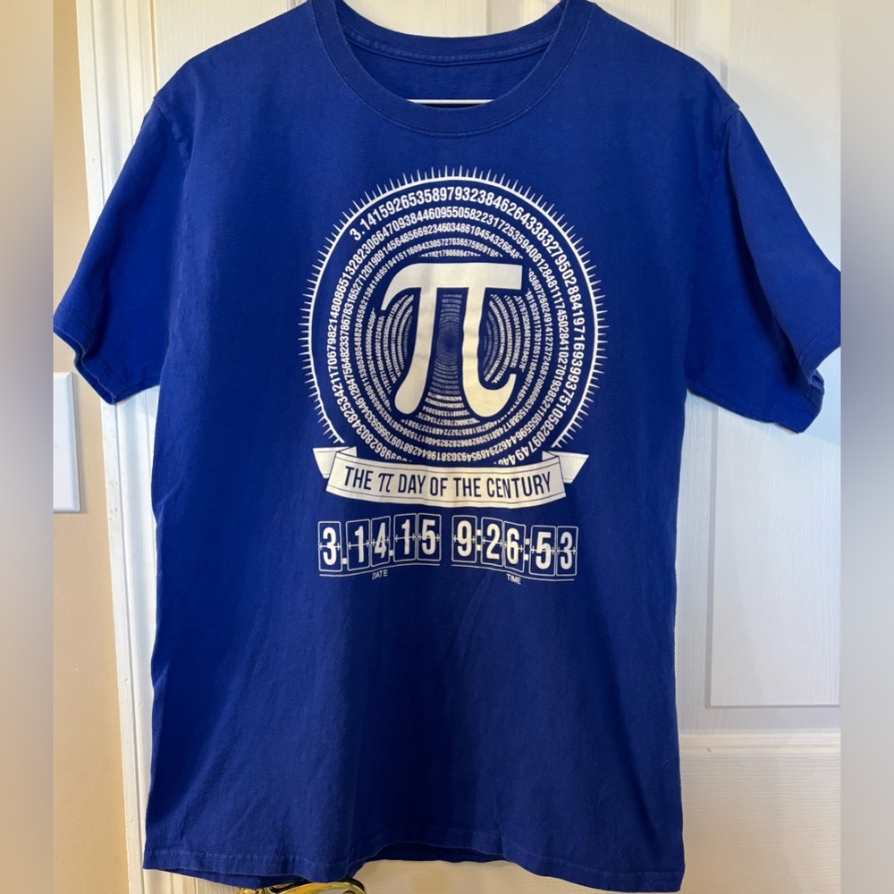 Vintage Pi Day of the Century tee Royal blue. Size Medium🔅💙🔅PI DAY IS MARCH 14!!